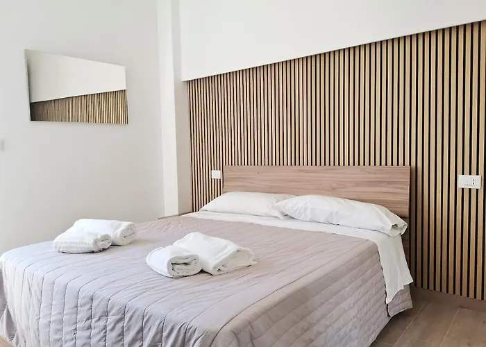 Elisabetta Station * バーリ