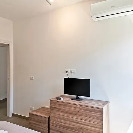 Apartment Elisabetta Station