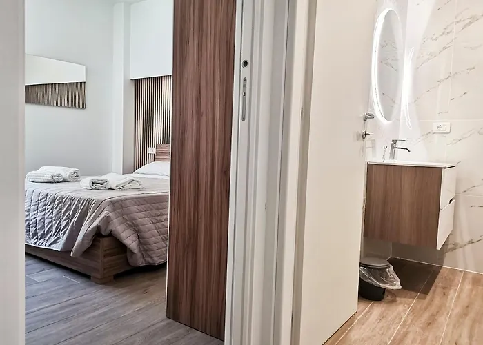 Elisabetta Station *